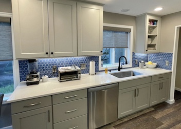 Pop of Color Kitchen Retreat